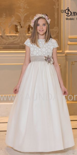 VESTIDO DE COMUNION MODELO 7044